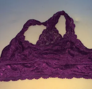 Maroon Brallete Red thumbnail 1
