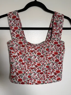 Abercrombie & Fitch Red Floral Cropped Tank Top XS Festival Summer Casual thumbnail 1
