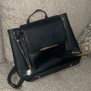 Black backpack thumbnail 2