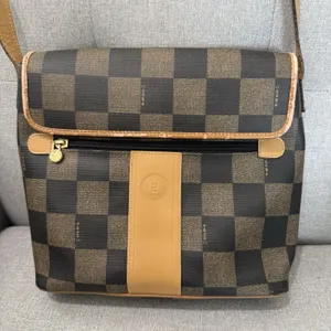 Vintage FENDI Bag Checkered Original Design Crossbody Luxury thumbnail 2