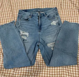 American Eagle Jeans thumbnail 1