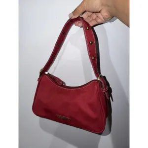 Vintage Y2K-era XOXO Red Mini Shoulder Bag Purse Gold Accents P thumbnail 6