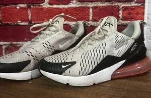 Nike Women’s Airmax 270 size 7 thumbnail 3