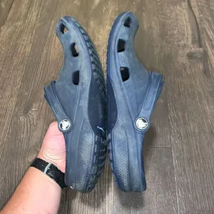 Crocs navy blue rubber ortho arch support washable nursing clogs thumbnail 3