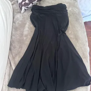 Black flowy boho midi pull on skirt Size M thumbnail 2
