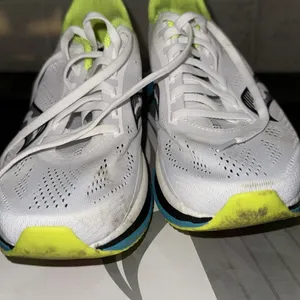 Saucony Endorphin Pro Running Shoes thumbnail 4