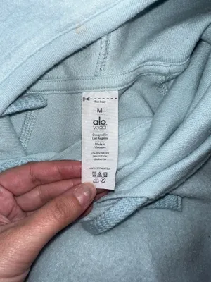 Alo sweatshirt thumbnail 2