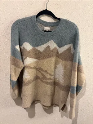 Lou & Grey Mountain Motif Crewneck in Light Blue, Beige & Cream thumbnail 1