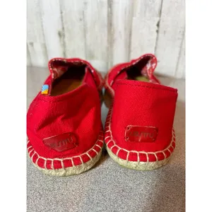 Women's Ubuntu Classic Red Afridrilles Size‎ 9.5 thumbnail 6