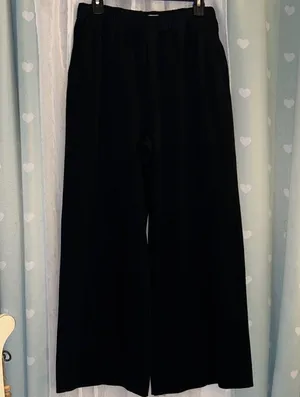 On 34th Size M Black Wide thumbnail 1