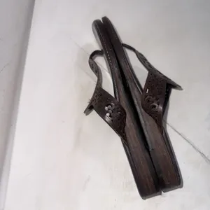 Vintage Y2K Brighton Cedar Leather Heart Flip Flop Sandals Shoes Brazil Sz 6.5 thumbnail 10