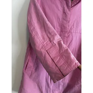 Coach Bubble Gum Pink Sz: L Single Breast Button Trench Coat. Lined w/ Logo thumbnail 13