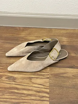 Zara‎ Suede Pointed Toe Slingback Flats in Beige with Gold Buckle Size 38/7 thumbnail 3