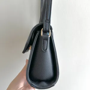 Small Black Top Handle Crossbody Faux Pebble Leather Snap Closure Bag thumbnail 8