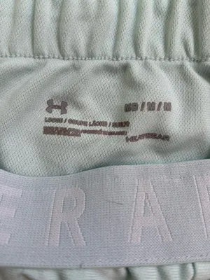 Under Armour Shorts Women’s thumbnail 3