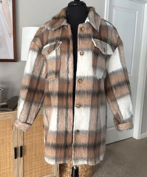 Coldwater Creek Oversized Plaid Midi Shacket Tan Cream Brushed Textured Jacket thumbnail 1