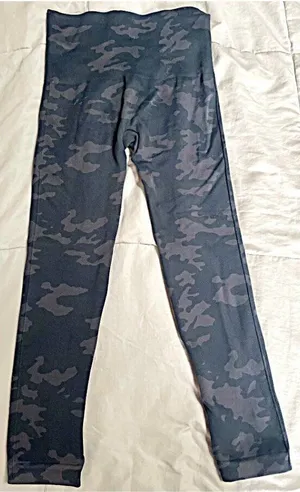 Spanx Camo Leggings High Waisted‎ EUC thumbnail 1