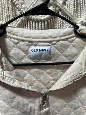 Old Navy Quilted Half-Zip Pullover in Ivory thumbnail 3