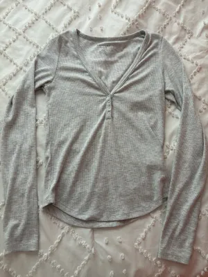 American Eagle Grey Long Sleeve Top thumbnail 1