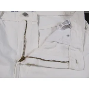 Old Navy Women’s High‑Rise Slouchy Straight White Denim Cut‑Off Shorts Size 8 thumbnail 7