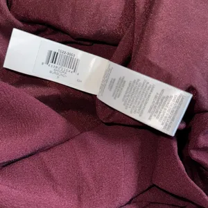 NWOT Dress the population Sandra Plunge Crepe Trumpet Gown Burgundy sz S thumbnail 6