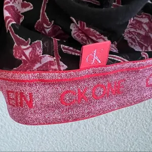 NWT Calvin Klein One Mesh Floral Pull On Bralette Adj Straps Romantic Pink Large thumbnail 6