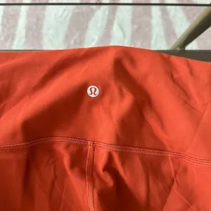 Lululemon 25 IN SIZE 4 ALIGN BURNT ORANGE LEGGINGS thumbnail 4