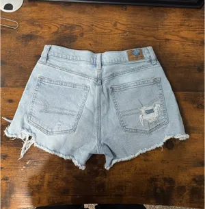 American Eagle Strigid Jean Shorts thumbnail 2