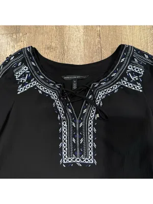 WHITE HOUSE BLACK MARKET 0 Black Embroidered Neck Tie Peasant Long Sleeve Top thumbnail 4
