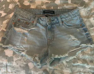Aeropostale Jean Shorts thumbnail 1