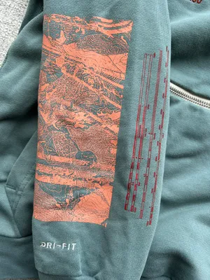 Nike hoodie thumbnail 4