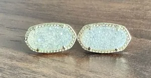 Kendra Scott earrings  thumbnail 1