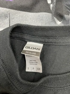 Gildan The Raven Car Black Short Sleeve Tee Shirt Size Small thumbnail 4
