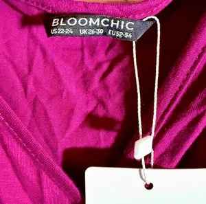 Bloomchic Women’s Asymmetrical Neck Twist Front Tank Top Sz 22-24 thumbnail 3