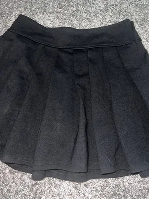 Black Pleated Skirt thumbnail 2