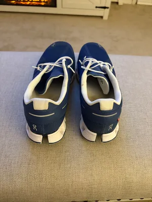 On-running s thumbnail 2