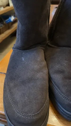 UGG Boots thumbnail 2