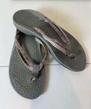 Chacos Flip Flop‎ Sandals Women Size 8 Resort Hiking Comfort Gorpcore thumbnail 1