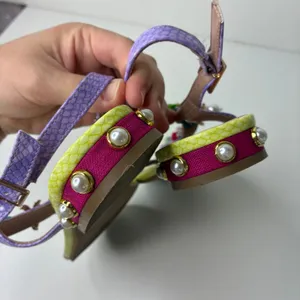 Betsey Johnson Rhianna Sandals Multi Lime Floral Shell Embellished Womens 6.5 thumbnail 4