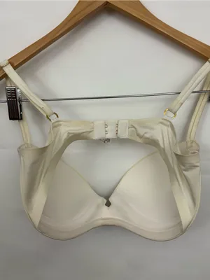 Victoria’s Secret Pink Label Very Sexy Cream Padded Demi bra 34D thumbnail 5