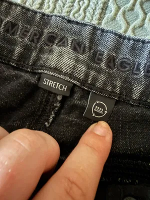 American Eagle Jeans thumbnail 2