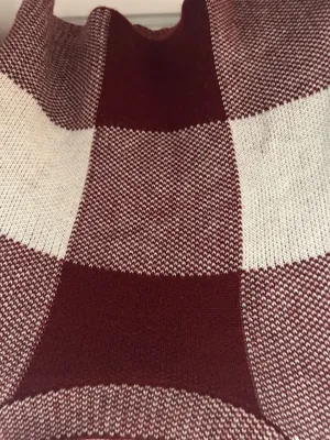 Cropped sweater Multiple thumbnail 2