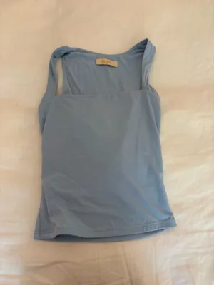Amazon top thumbnail 1