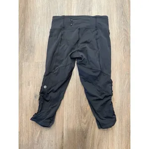 LULULEMON Capri Women's Activewear Leggings Black Size‎ 6 thumbnail 3