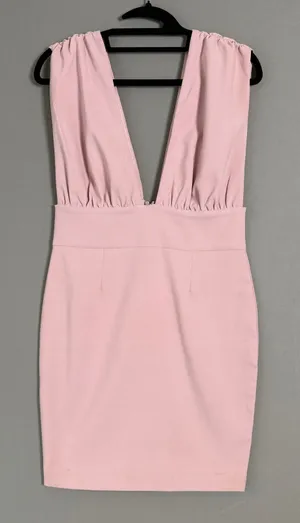 Miss Circle sz M pink plunge fitted mini party‎ dress thumbnail 1
