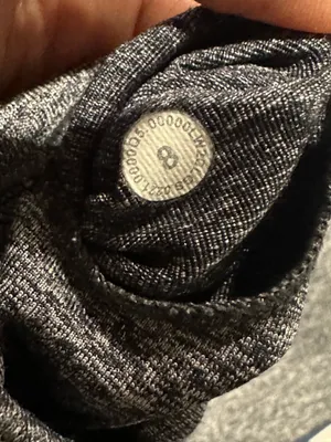 Lululemon bra thumbnail 3