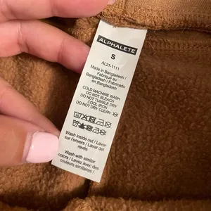 women’s alphalete essential joggers thumbnail 5