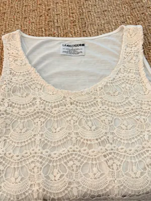Lace Overlay Scoop Neck Tank Top - Cream Large NWT thumbnail 5