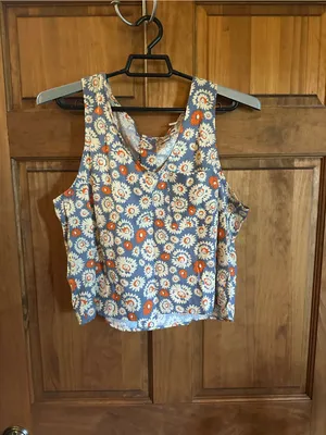 Toad&Co hemp tan Blue Floral Scoop Neck Tank with Orange Accents Size large thumbnail 2