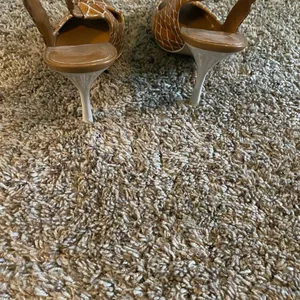 Enzo Angiolini pumps thumbnail 4